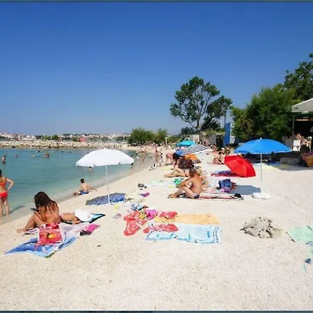 شقة Brankica